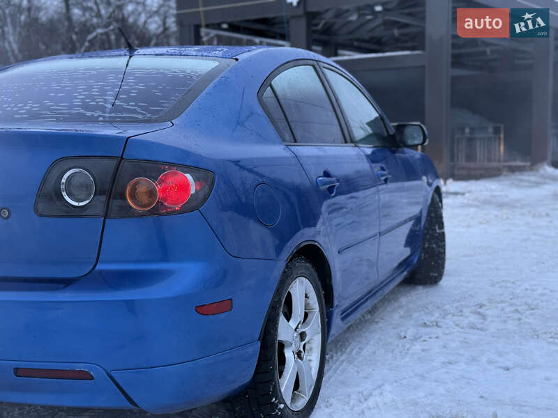 Седан Mazda 3 2003 в Львове