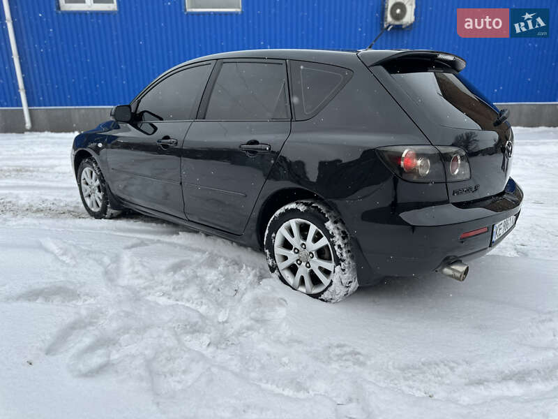 Хэтчбек Mazda 3 2006 в Каменском