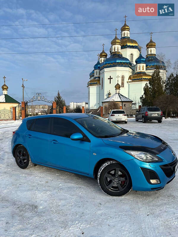 Хэтчбек Mazda 3 2011 в Кривом Роге