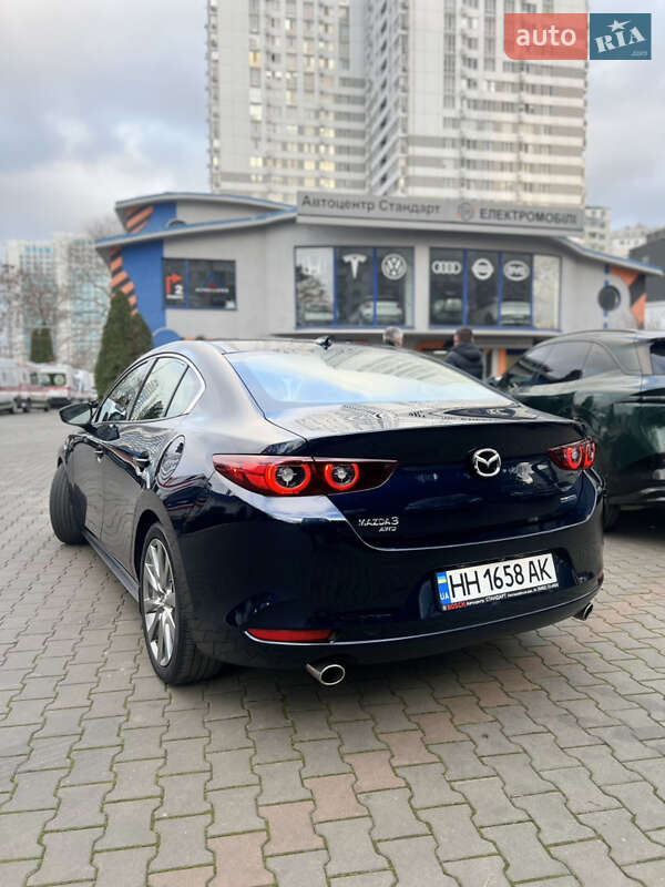 Седан Mazda 3 2022 в Одесі
