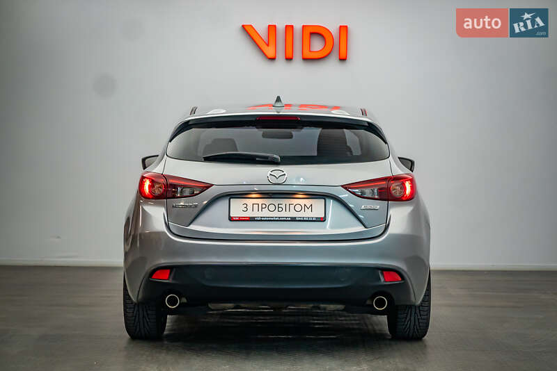 Хэтчбек Mazda 3 2013 в Киеве