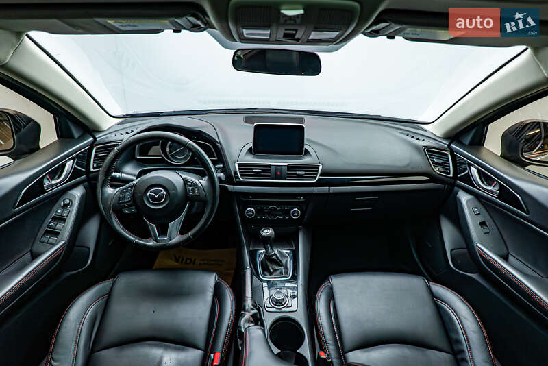 Хэтчбек Mazda 3 2013 в Киеве