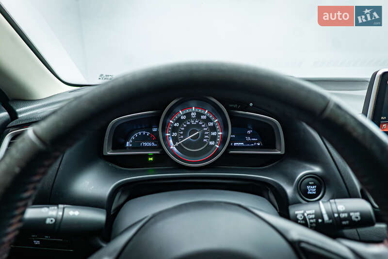 Хэтчбек Mazda 3 2013 в Киеве