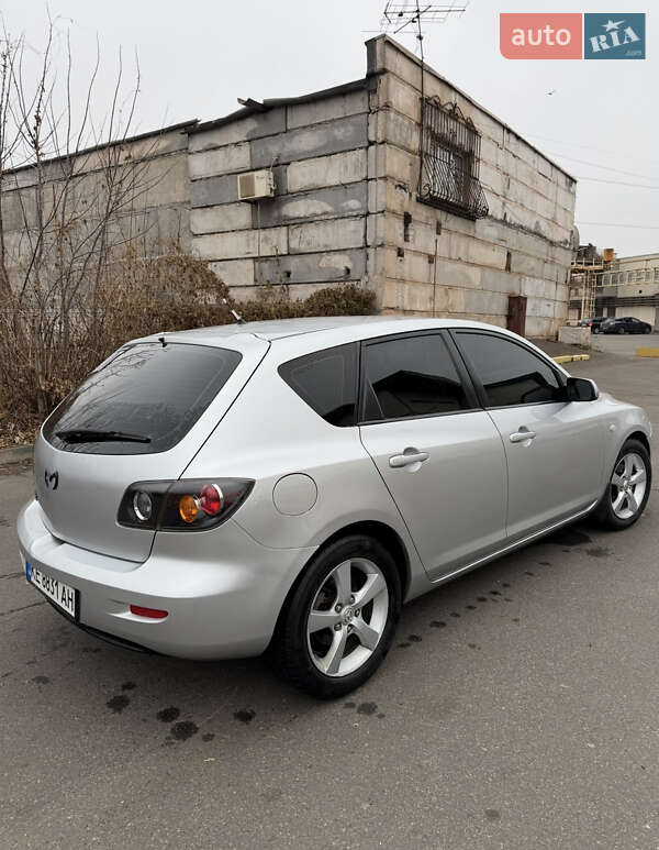 Хэтчбек Mazda 3 2006 в Киеве