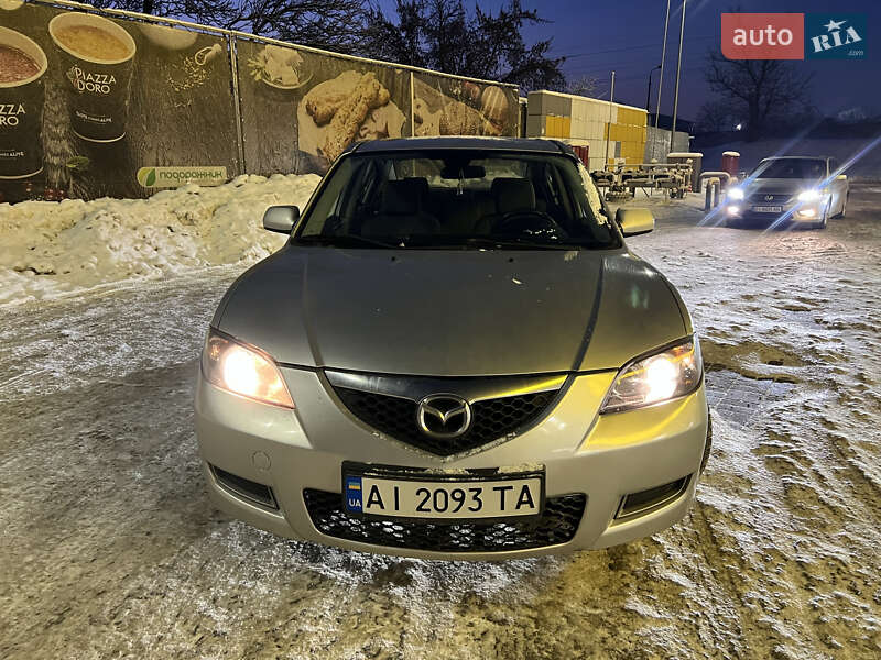 Седан Mazda 3 2007 в Киеве