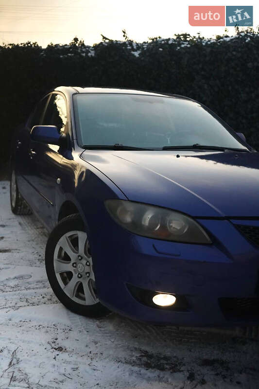 Седан Mazda 3 2003 в Одессе