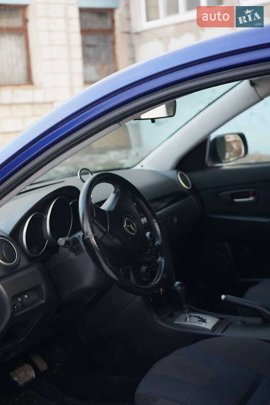 Седан Mazda 3 2003 в Одессе