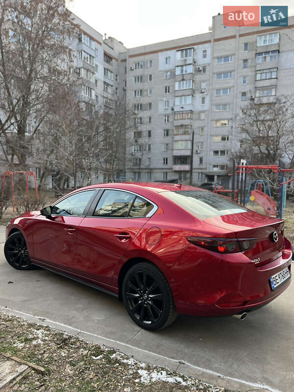 Седан Mazda 3 2018 в Миколаєві