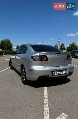 Седан Mazda 3 2007 в Киеве