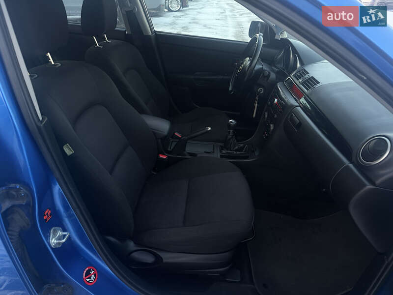 Седан Mazda 3 2006 в Львові