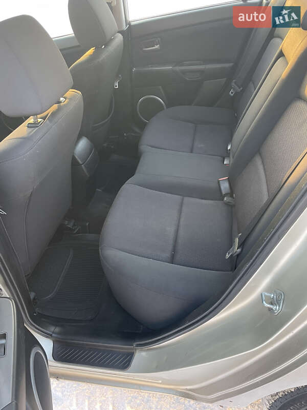 Седан Mazda 3 2006 в Києві