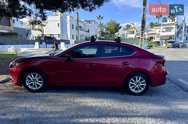 Седан Mazda 3 2015 в Ивано-Франковске