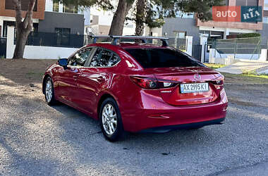 Седан Mazda 3 2015 в Ивано-Франковске