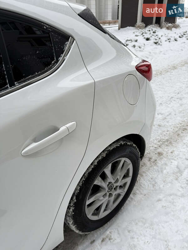 Хэтчбек Mazda 3 2013 в Киеве