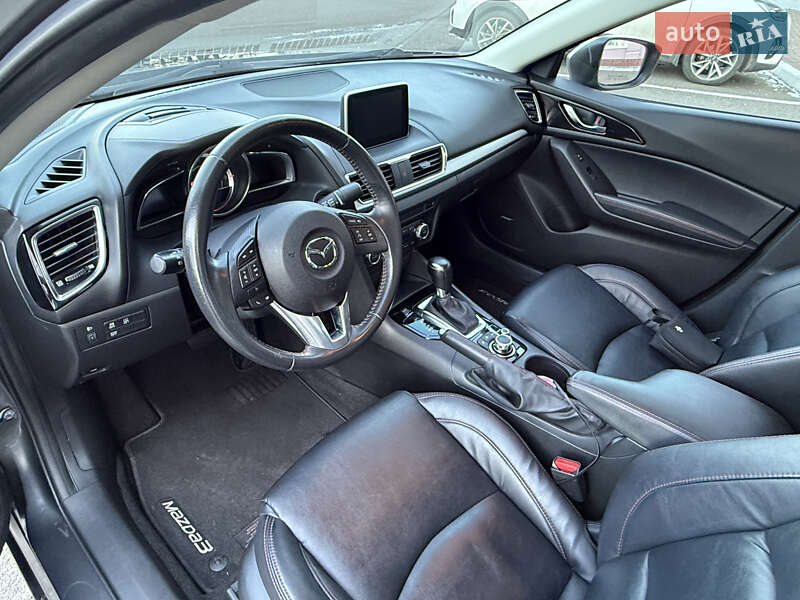 Седан Mazda 3 2014 в Одессе