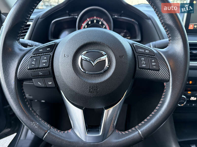Седан Mazda 3 2014 в Одессе