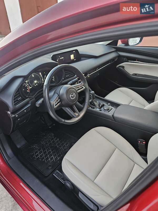 Седан Mazda 3 2019 в Вінниці