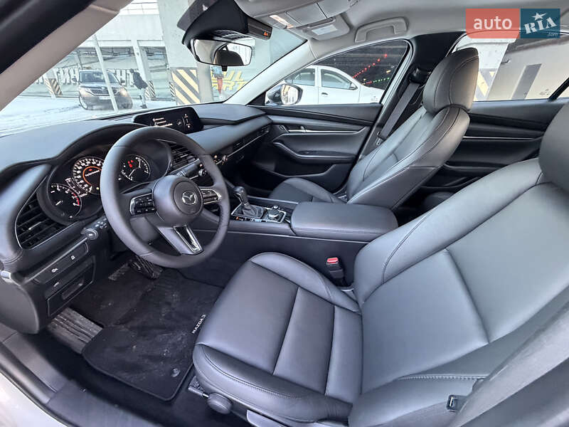 Седан Mazda 3 2024 в Киеве
