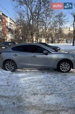 Седан Mazda 3 2013 в Харькове