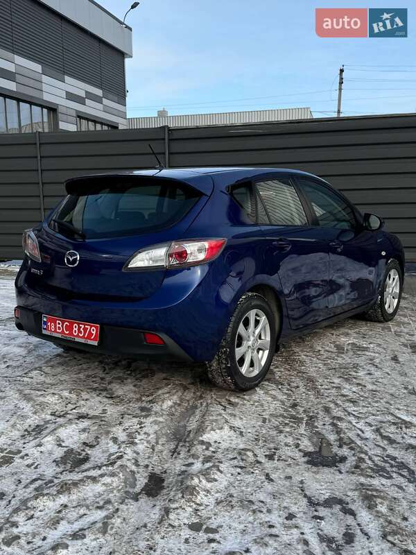 Хэтчбек Mazda 3 2010 в Черкассах