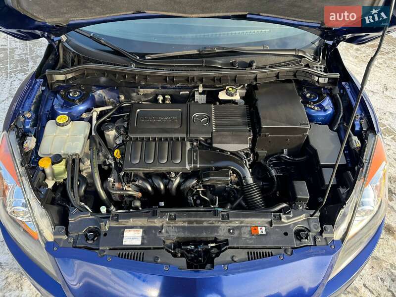 Хэтчбек Mazda 3 2010 в Черкассах