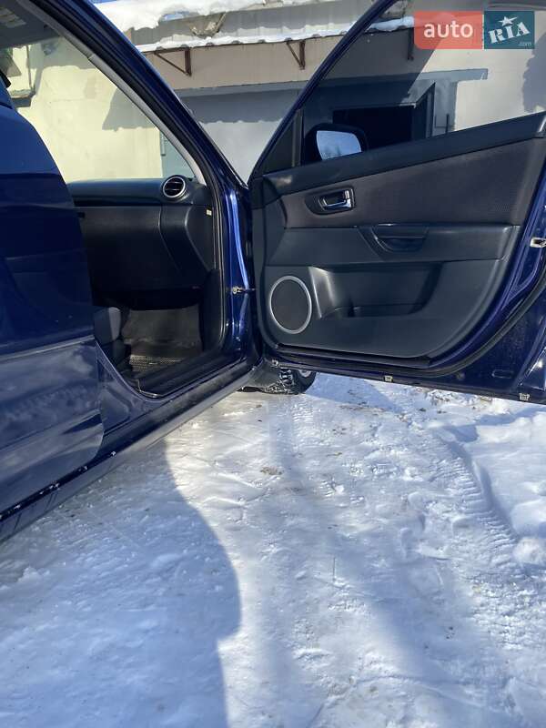 Седан Mazda 3 2008 в Дніпрі