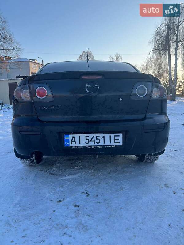 Седан Mazda 3 2007 в Києві