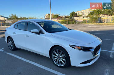 Седан Mazda 3 2021 в Івано-Франківську