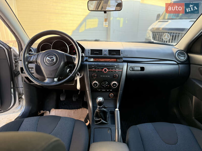 Хэтчбек Mazda 3 2006 в Тернополе
