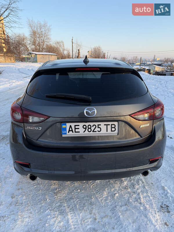 Хэтчбек Mazda 3 2017 в Днепре фото 7 Хэтчбек Mazda 3 2017 в Днепре