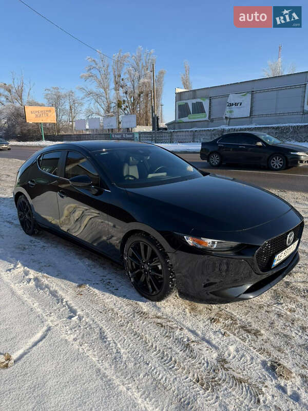 Хэтчбек Mazda 3 2019 в Киеве фото Хэтчбек Mazda 3 2019 в Киеве