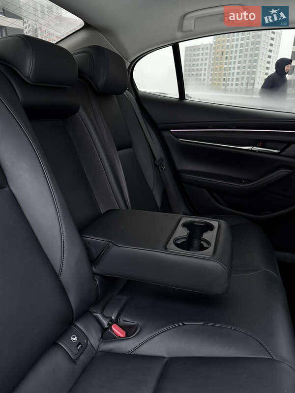Седан Mazda 3 2019 в Києві фото 16 Седан Mazda 3 2019 в Києві