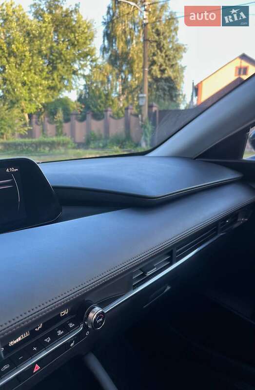 Седан Mazda 3 2024 в Киеве