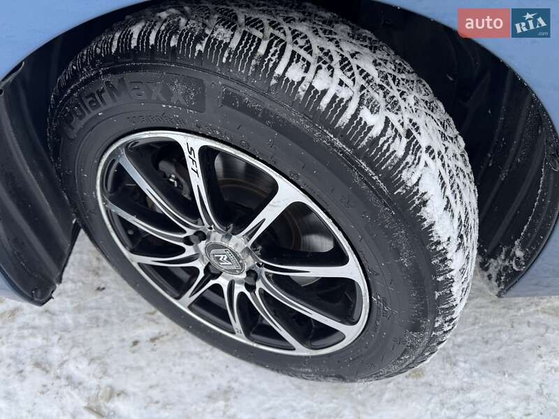 Седан Mazda 3 2018 в Дніпрі фото 35 Седан Mazda 3 2018 в Дніпрі