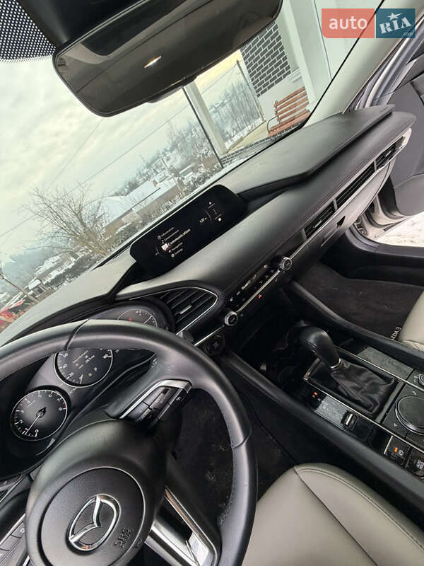 Седан Mazda 3 2024 в Коломые