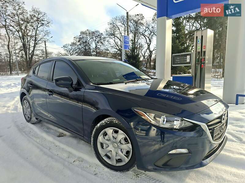 Хетчбек Mazda 3 2014 в Шостці