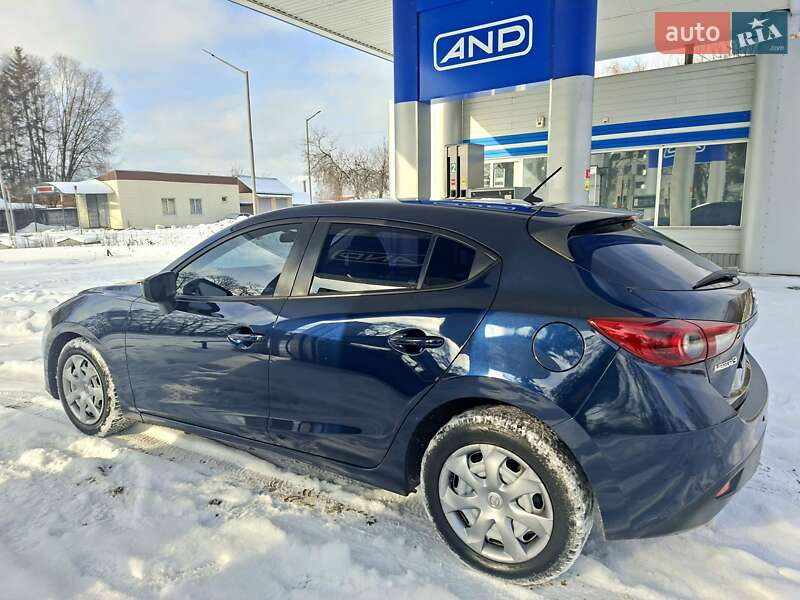Хетчбек Mazda 3 2014 в Шостці