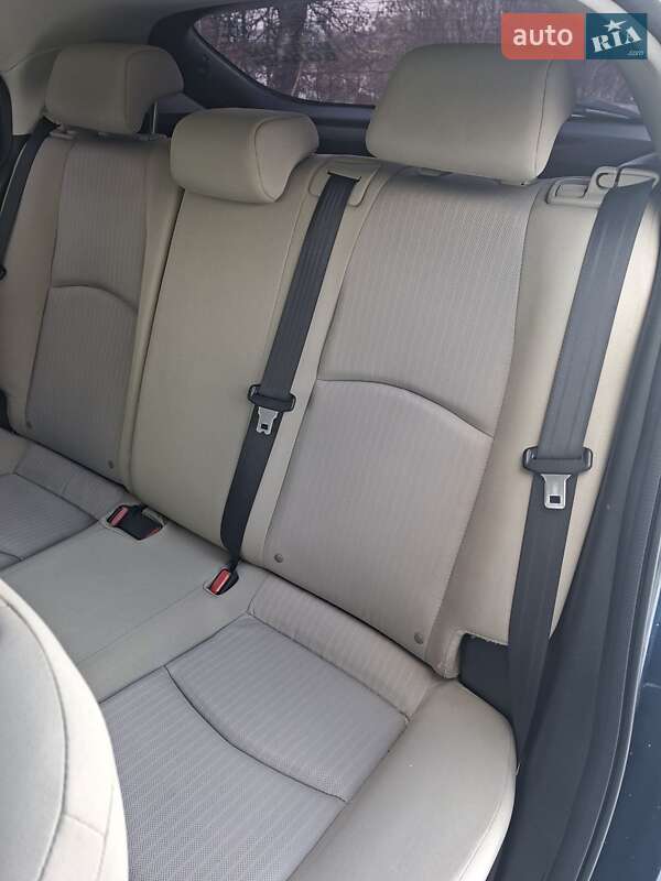 Хетчбек Mazda 3 2014 в Шостці