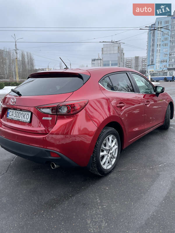 Хетчбек Mazda 3 2016 в Черкасах