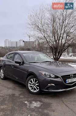 Седан Mazda 3 2013 в Кривом Роге