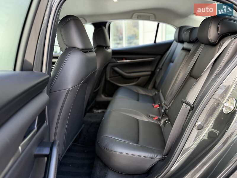 Седан Mazda 3 2020 в Киеве фото 15 Седан Mazda 3 2020 в Киеве