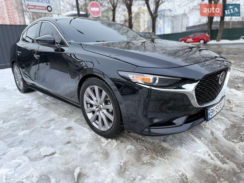 Седан Mazda 3 2018 в Києві