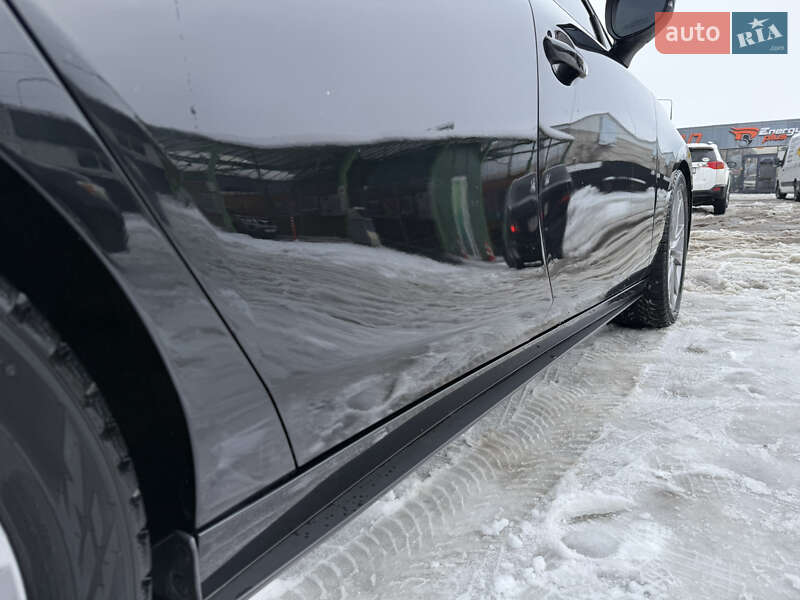 Седан Mazda 3 2018 в Києві