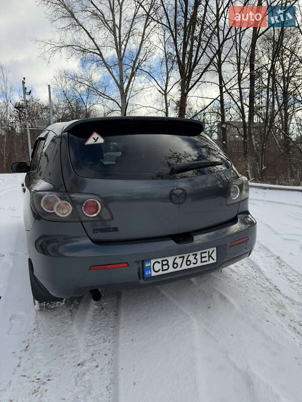 Хетчбек Mazda 3 2008 в Чернігові