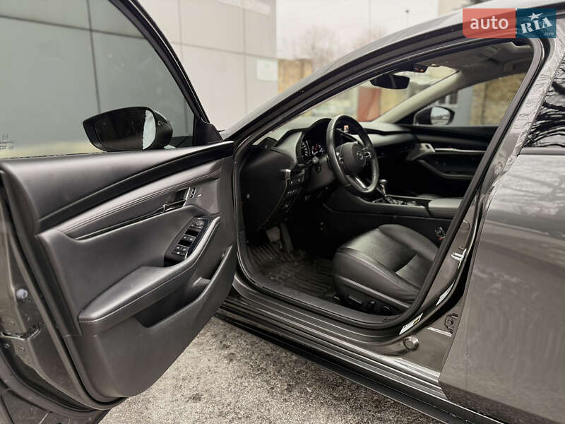Седан Mazda 3 2022 в Дніпрі фото 17 Седан Mazda 3 2022 в Дніпрі