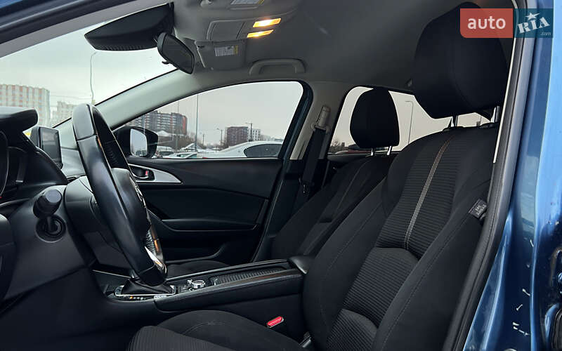 Седан Mazda 3 2018 в Львові фото 7 Седан Mazda 3 2018 в Львові