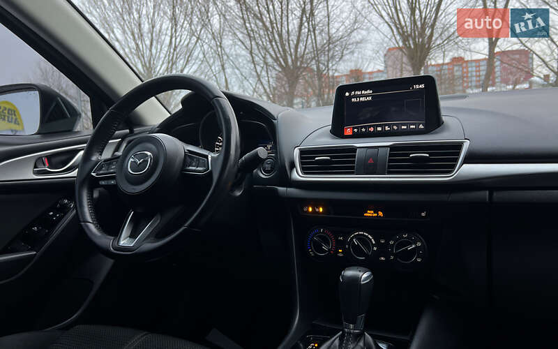 Седан Mazda 3 2018 в Львові фото 17 Седан Mazda 3 2018 в Львові