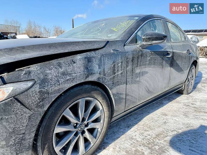 Седан Mazda 3 2022 в Киеве