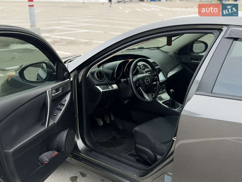 Хетчбек Mazda 3 2009 в Запоріжжі