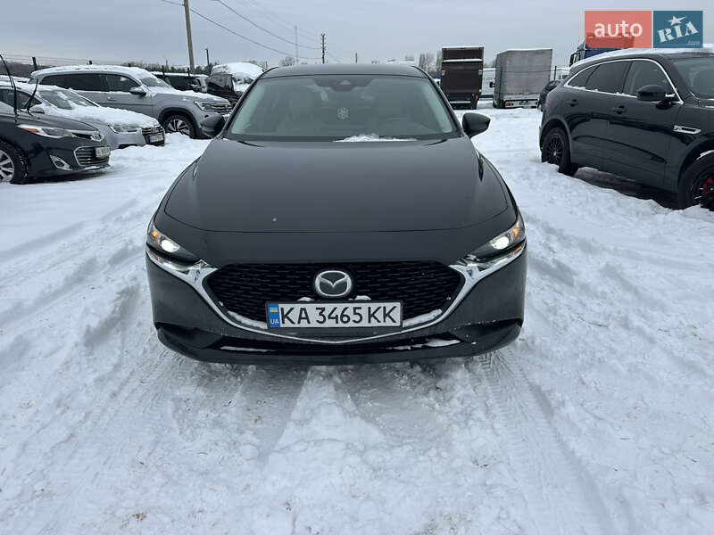 Седан Mazda 3 2019 в Києві